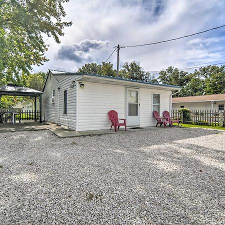 Geneva-On-The-Lake Cottage With Patio Walk To Shore Exteriör bild